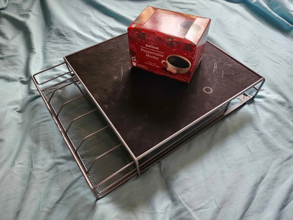 Coffee Pod Under Brewer Holder Drawer + 12 Peppermint Mocha Cups - photo 2