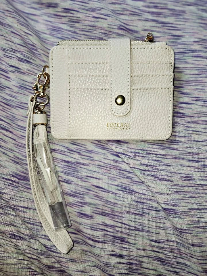 White Coolans Wallet/ Wristlet Purse