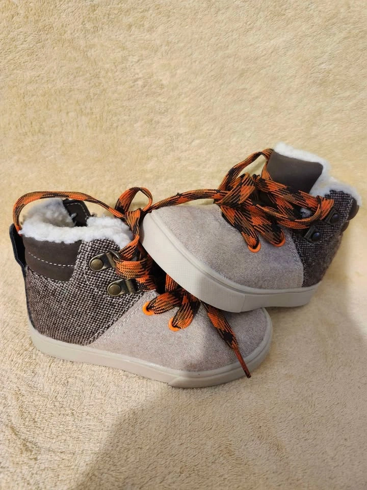 Cat & Jack Toddler Boots 🥾 - photo 2