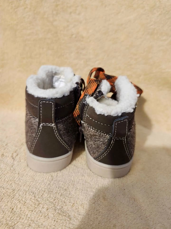 Cat & Jack Toddler Boots 🥾 - photo 4