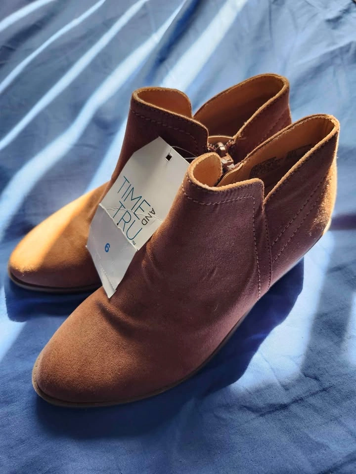 Chestnut Brown Microsuede Women's Ankle Booties - photo 2