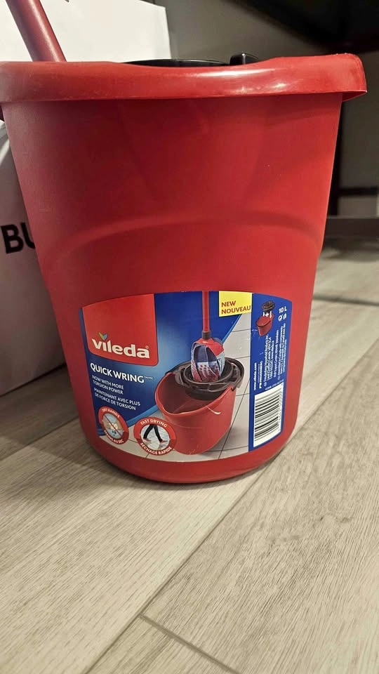 Vileda Quick Wring Mop and Bucket