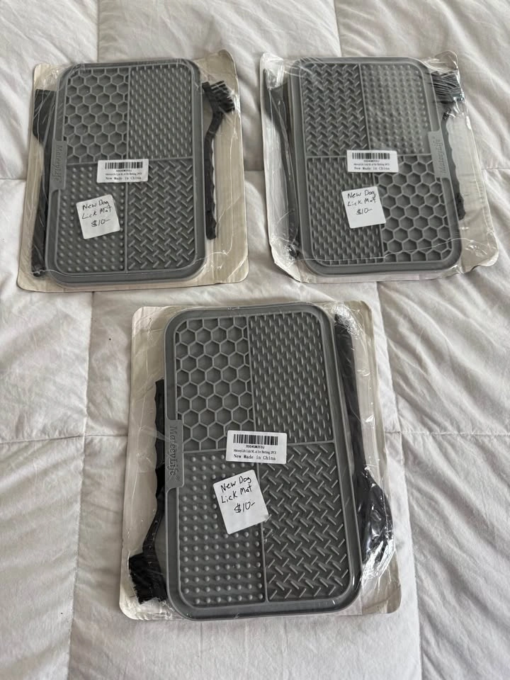 3 Brand New Dog Lick Mats - photo 3