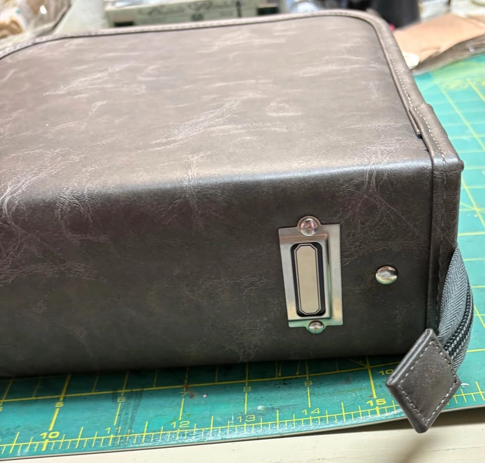 Tim Holtz stamp binders - photo 5