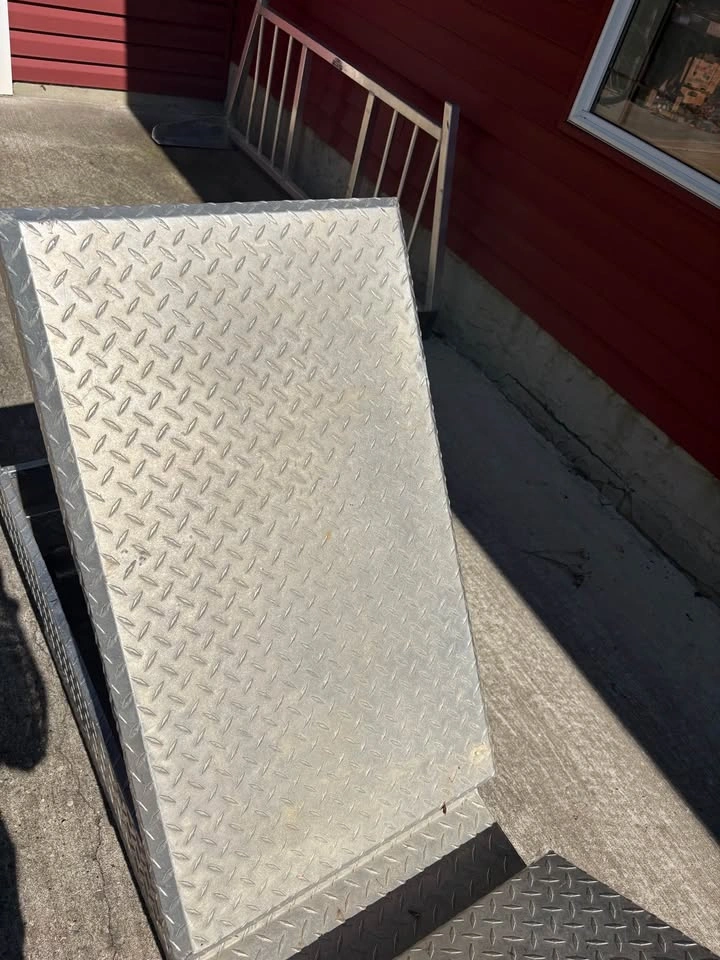 Aluminum Tool Box - photo 4