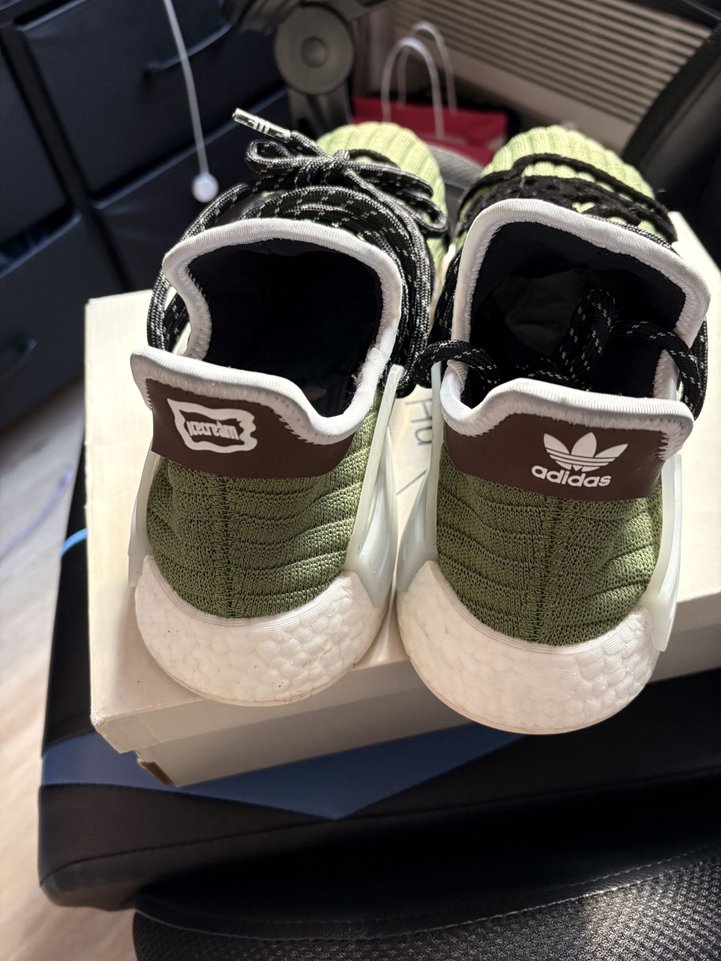 BBC ICE CREAM X PHARRELL X NMD HUMAN RACE 'RUNNING DOG' - photo 3