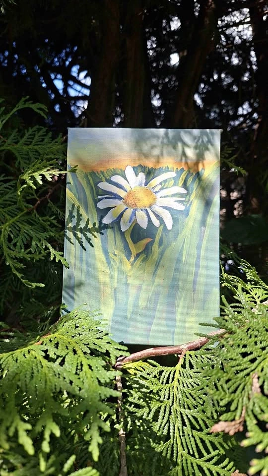 🌼 Hand-Painted Daisy Canvas