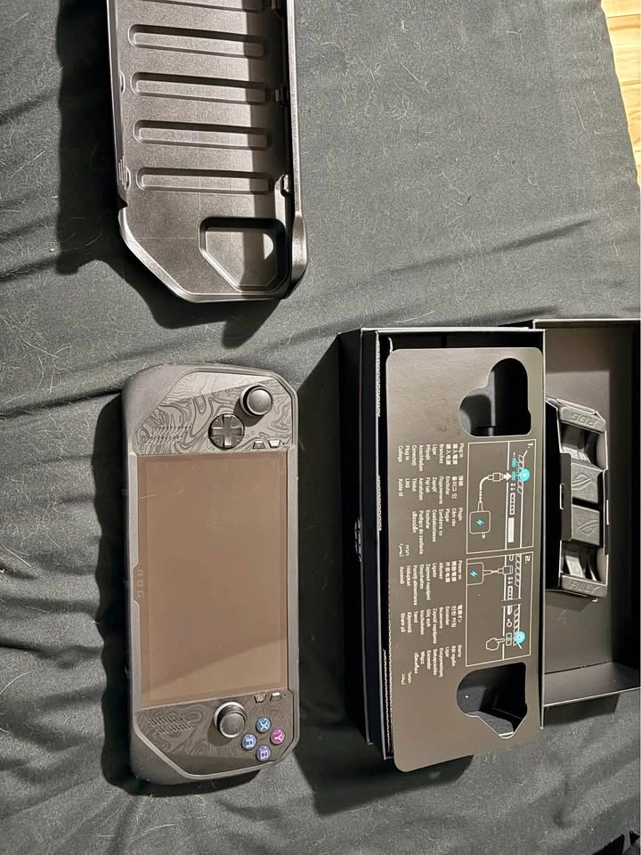 ROG Ally X + Killswitch
