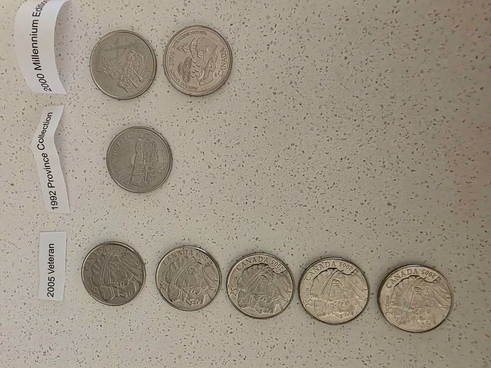 Lot of 34 Canadian Commemorative Quarter Collection - photo 2