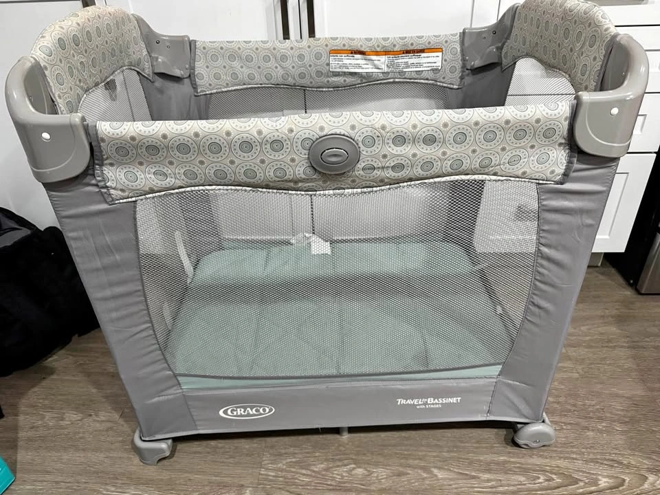 Graco Travel Bassinet