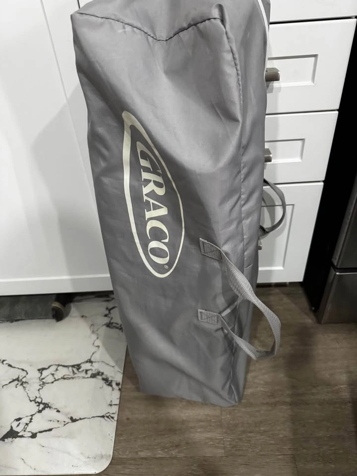 Graco Travel Bassinet - photo 2