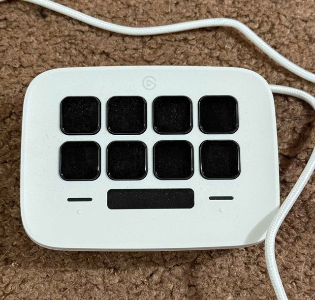Elgato Stream Deck Neo