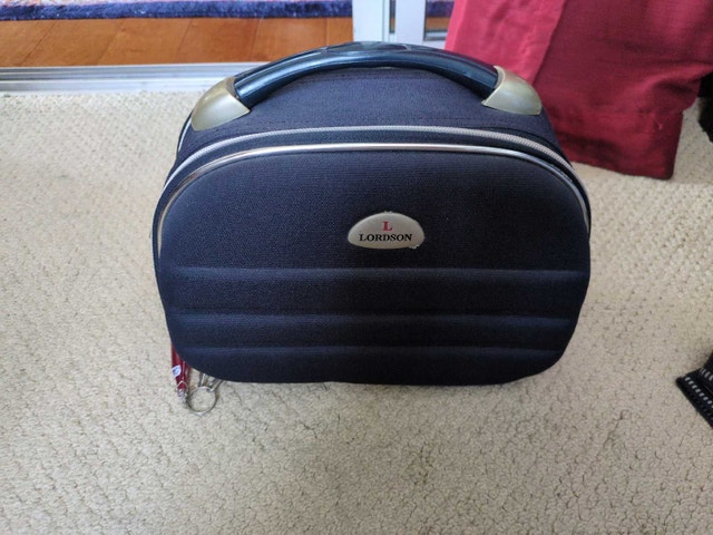 Hard Case Travel Side Bag