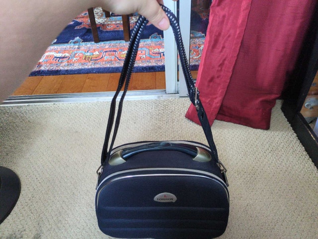 Hard Case Travel Side Bag - photo 5
