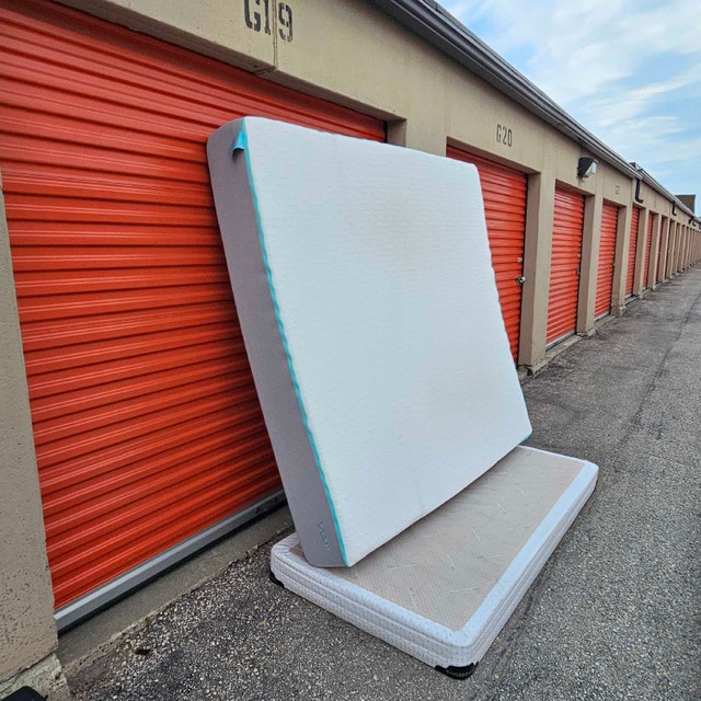 Delivery Available: King Size mattress for sale - photo 2