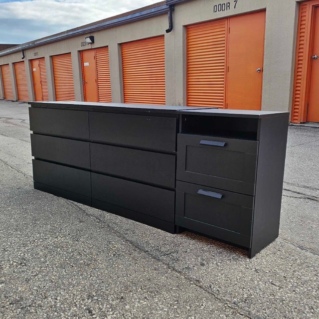 Delivery Available: Matching Dresser and Sidetable - photo 4