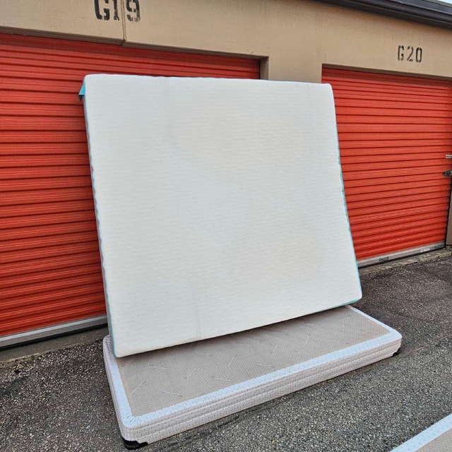 Delivery: King Size mattress for sale - photo 2
