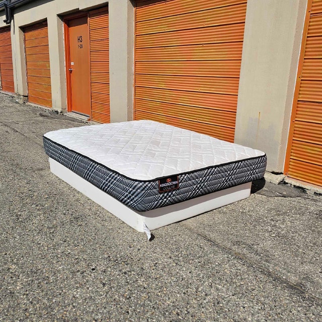 Delivery Available: Kingsdown Queen Size mattress for sale - photo 3
