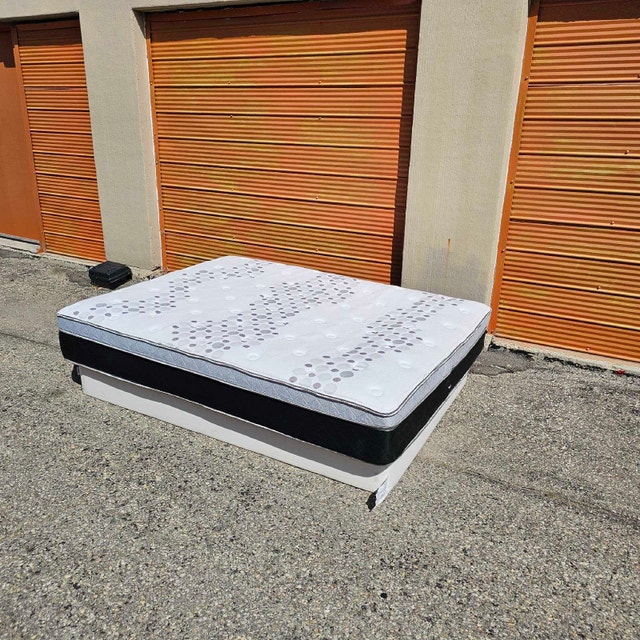 Delivery Available: Queen Size mattress for sale - photo 3