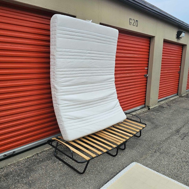 Delivery Available: Queen size mattress for sale - photo 4