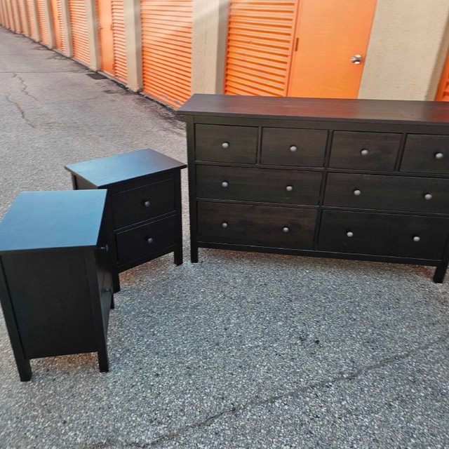 King Bedroom Furniture Set, bed frame, Nightstands, Dresser