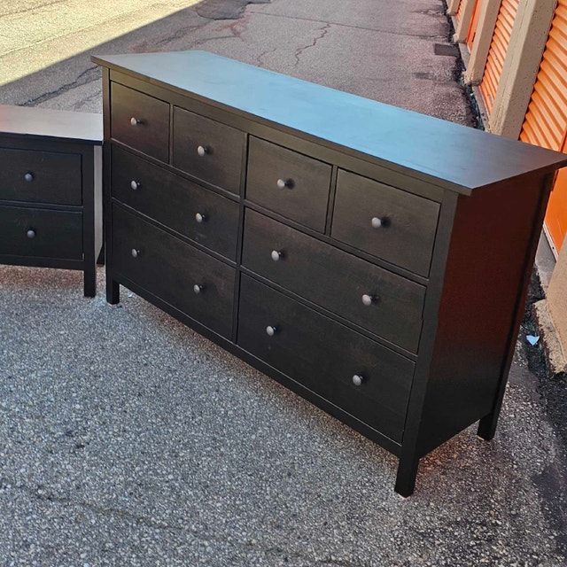 King Bedroom Furniture Set, bed frame, Nightstands, Dresser - photo 4