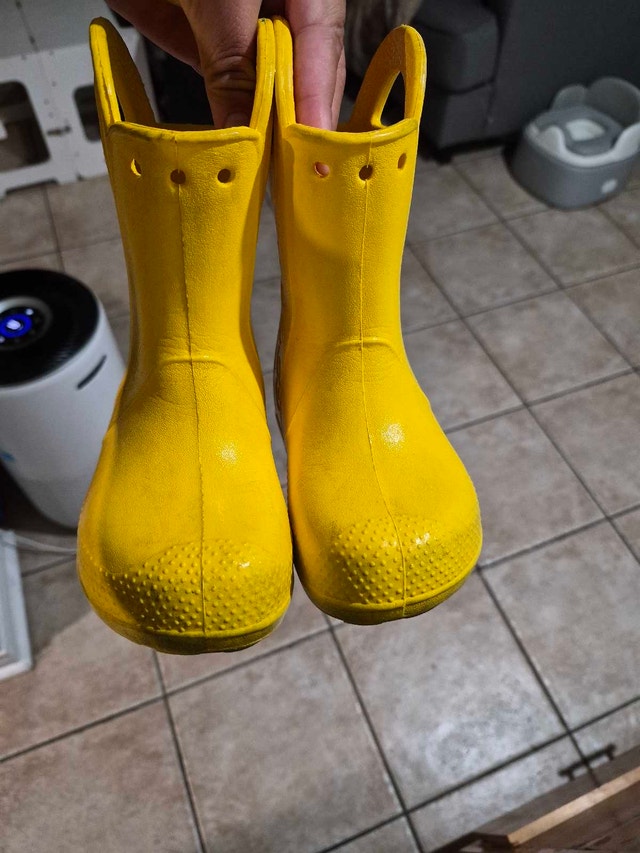 Crocs Rain Boots c9 - photo 2