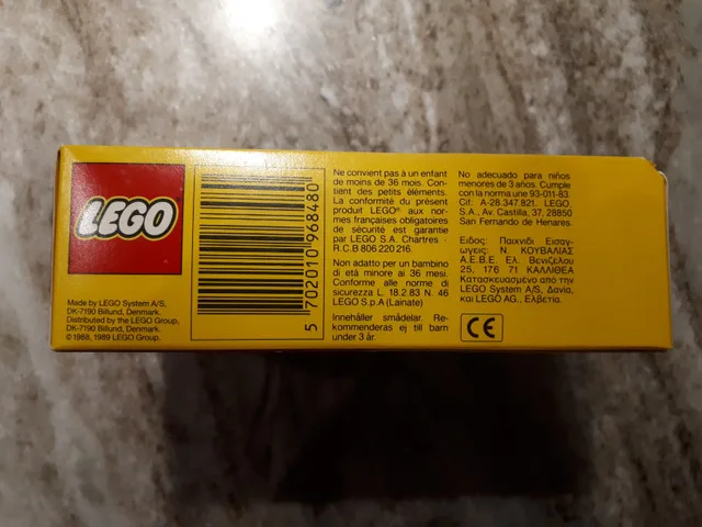 6848 LEGO Futuron Strategic Pursuer: New In Box image indicator(3)