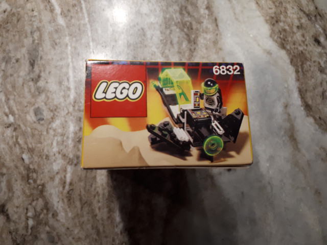 6832 LEGO Blacktron 2 Super Nova II (NEW IN BOX) - photo 5
