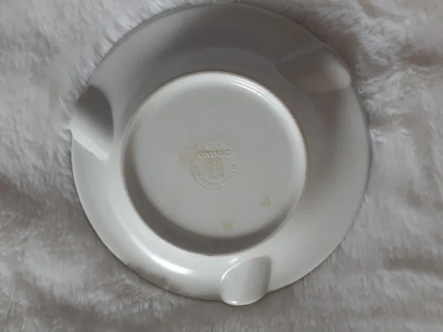 Swiss Air Ashtray / luggage tags image indicator(2)