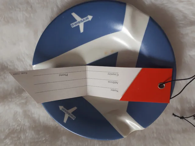 Swiss Air Ashtray / luggage tags image indicator(5)