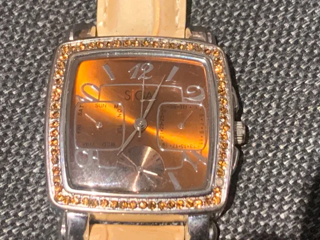 Women’s Sigal Watch with leather band thumbnail