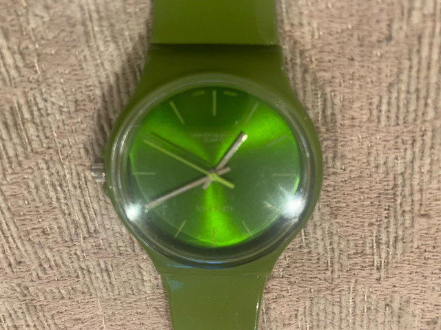 Green Geneva quartz watch - photo 3