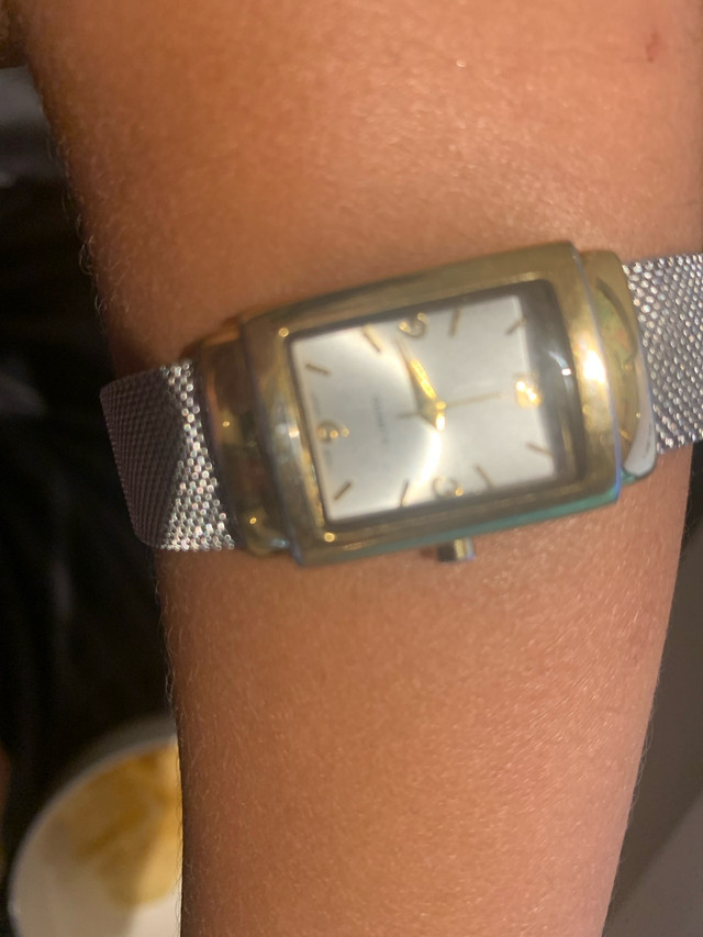 Quartz Bangle Watch with stainless steel bracelet - photo 4