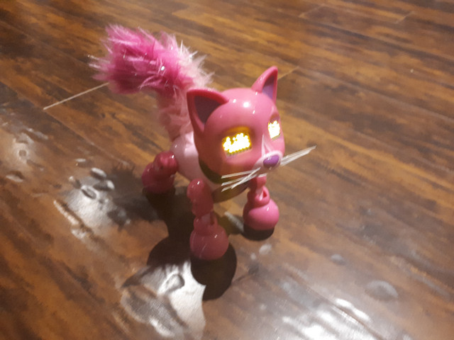 Spin Master Zoomer MEOWZIES Lux Interactive Kitten Cat