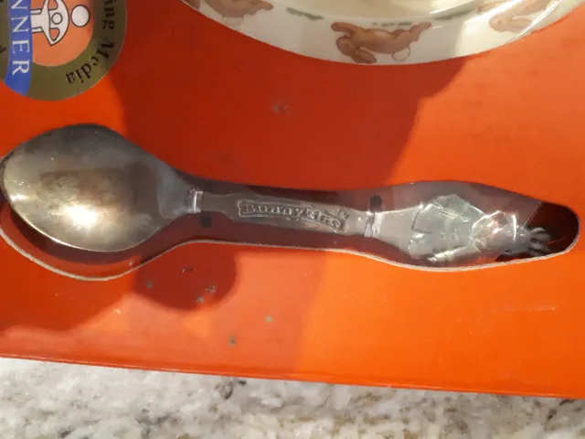 Bunnykins Feeding Bowl and Silver Plated spoon image indicator(3)