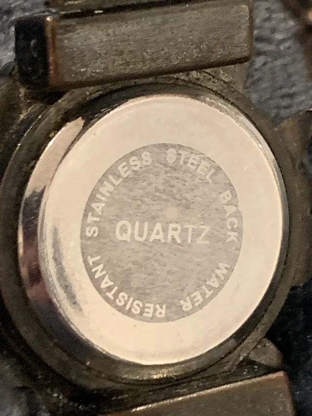 USS Quartz Bangle Watch image indicator(4)