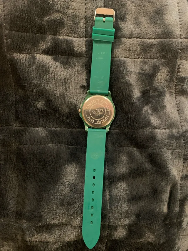 Geneva Quartz Watch image indicator(3)