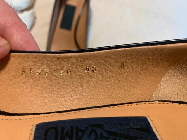 Women’s Salvatore Ferragamo shoes image indicator(3)