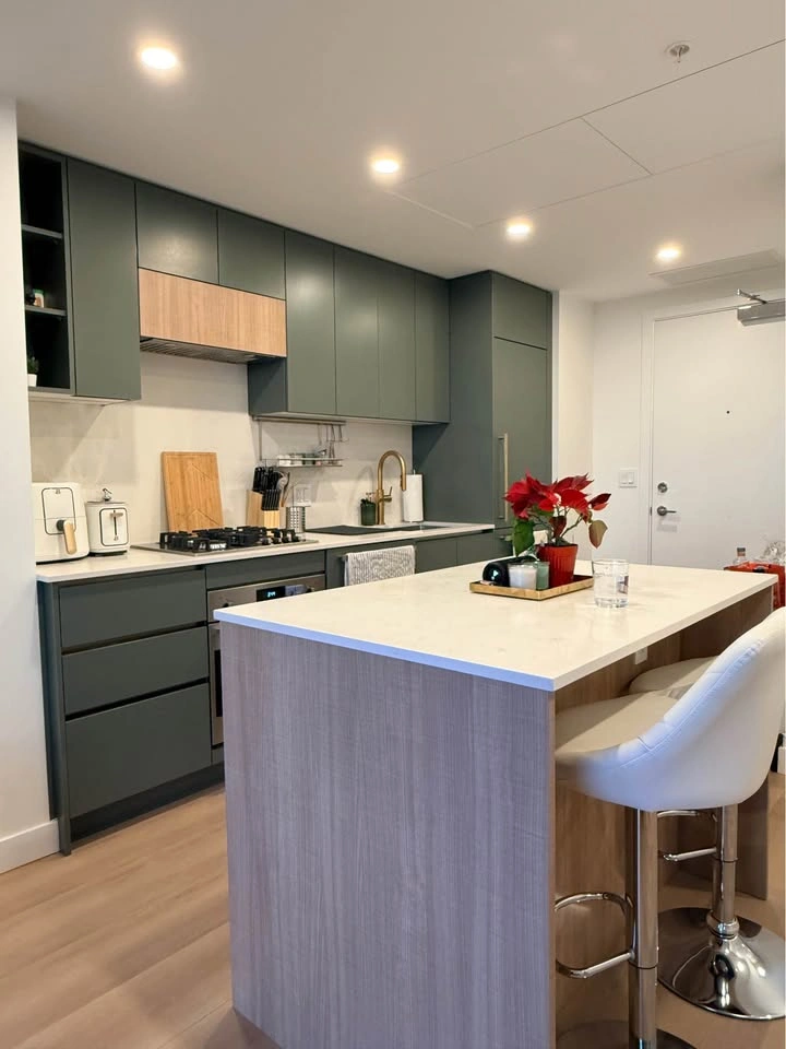1 Bed 1 Bath - Apartment - photo 3