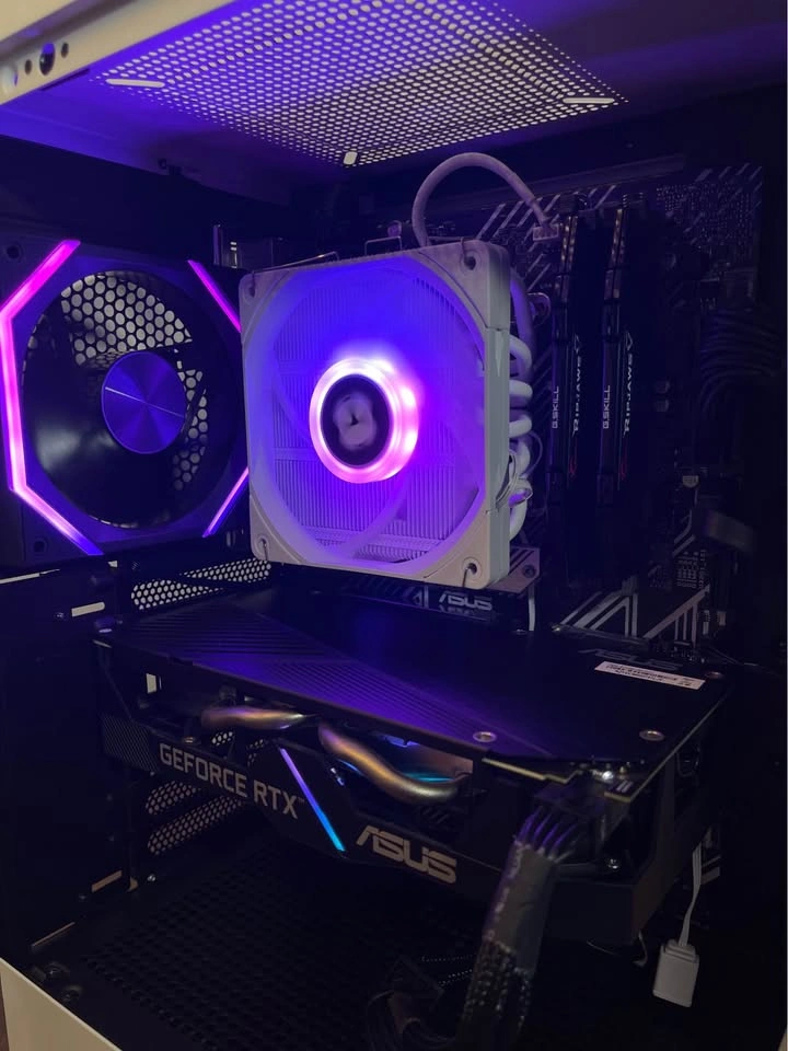 RTX CUSTOM GAMING PC - photo 3