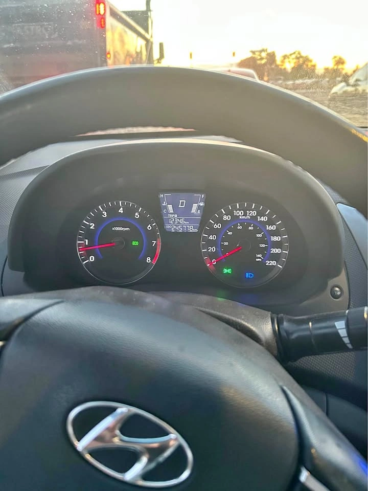2012 Hyundai Accent