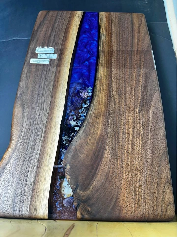 Epoxy Inlay Boards! Serving/Cutting Boards