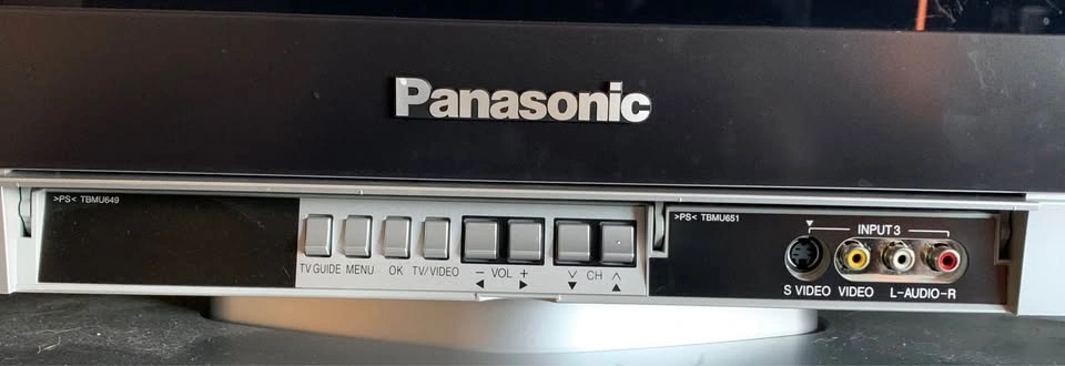 Panasonic HD Plasma TV 55 Inches - photo 3
