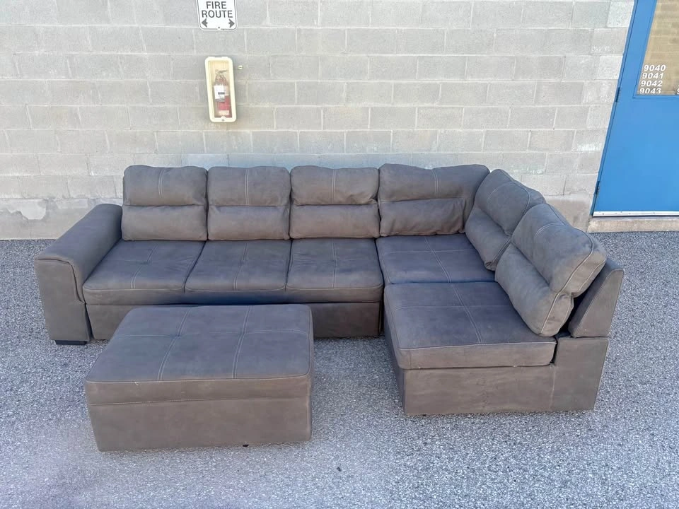 Grey Sectional Couch Set with Bed, USB Charger and Ottoman