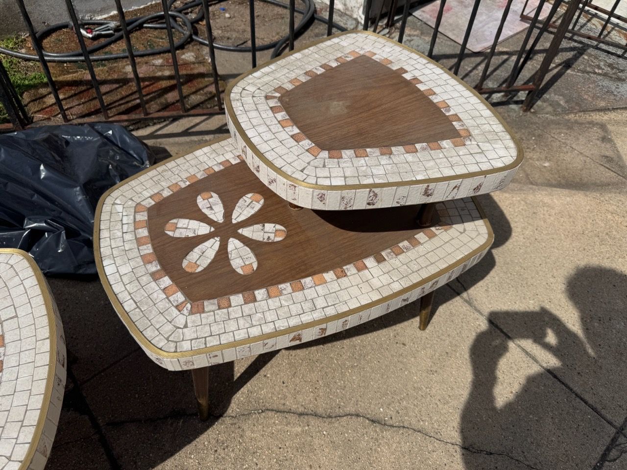 Antique Coffee Tables - photo 2