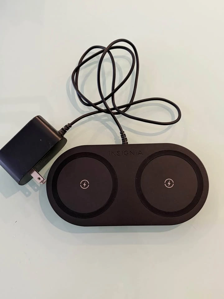 Like New Dual Wireless Charger Qi 20W - photo 4