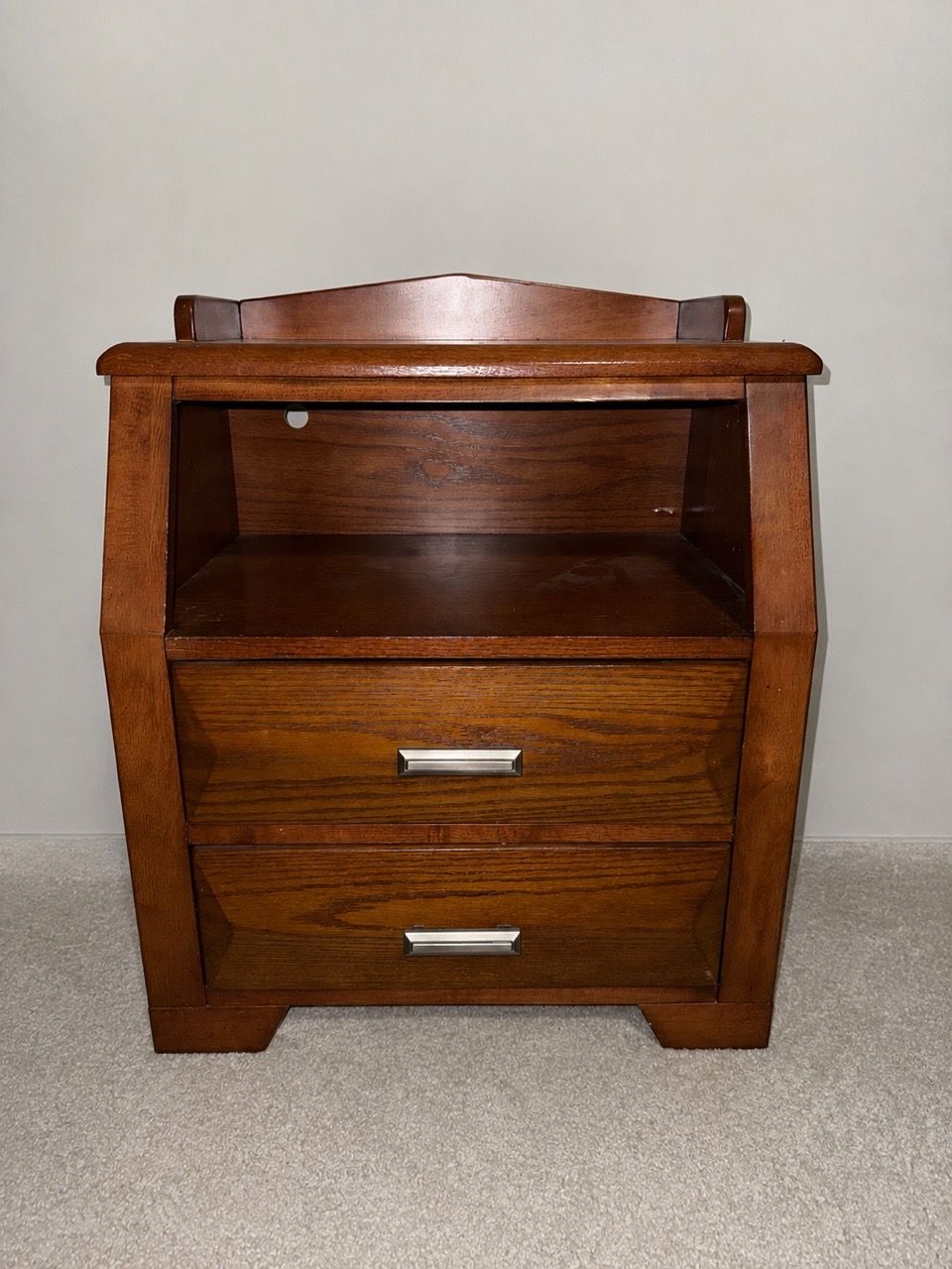4-Piece Matching Wood Bedroom Set - photo 4