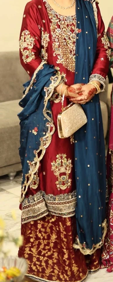 Elegant Embroidered Pakistani/Indian Wedding Party Wear - photo 2