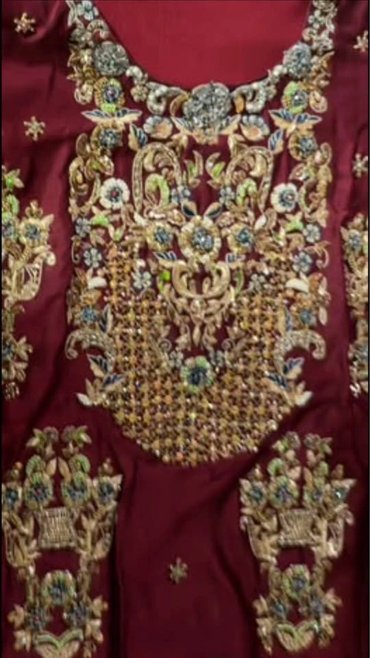 Elegant Embroidered Pakistani/Indian Wedding Party Wear - photo 5